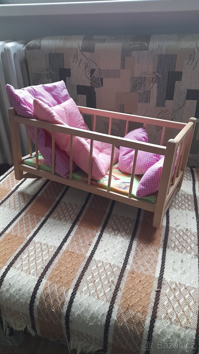 Postýlka pro panenky - 2