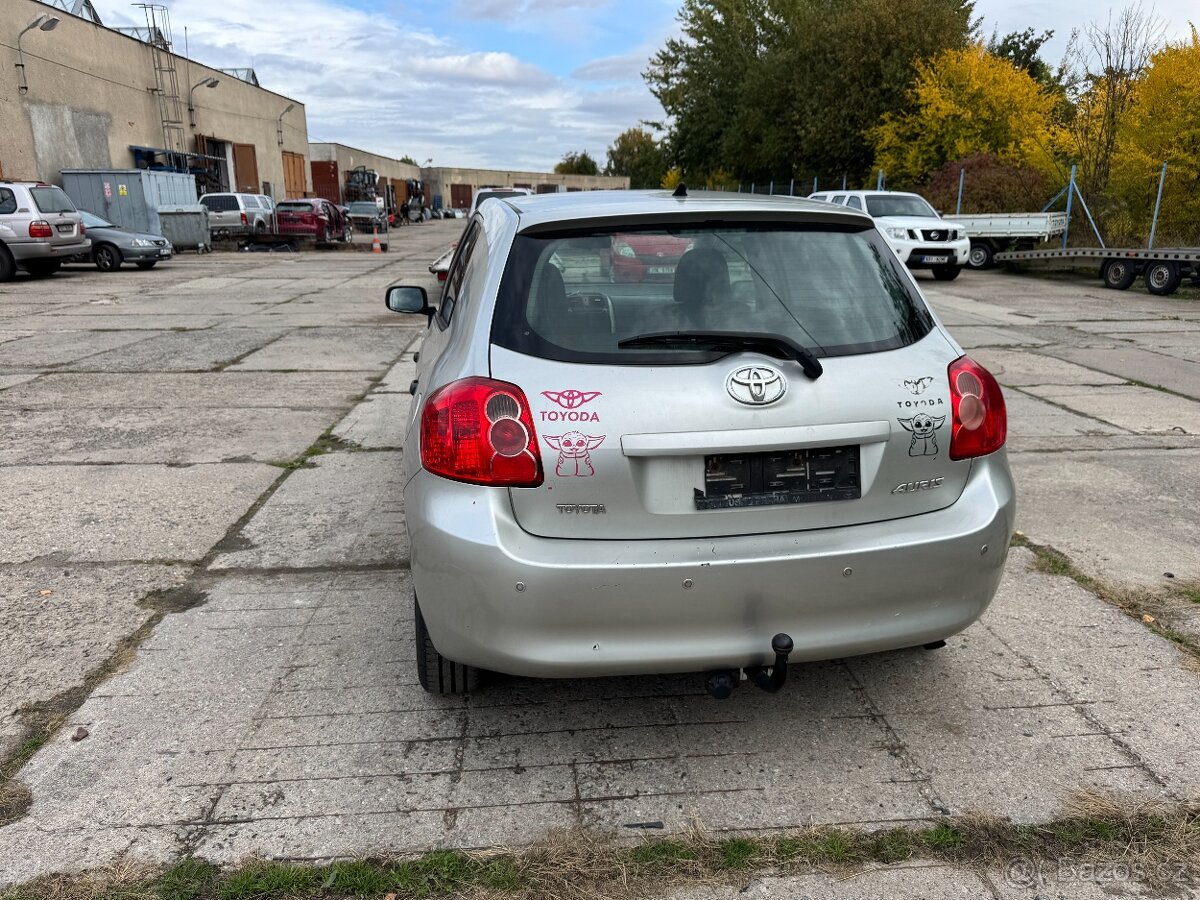 Toyota Auris 2008 1.33 Dual VVT-i - 2