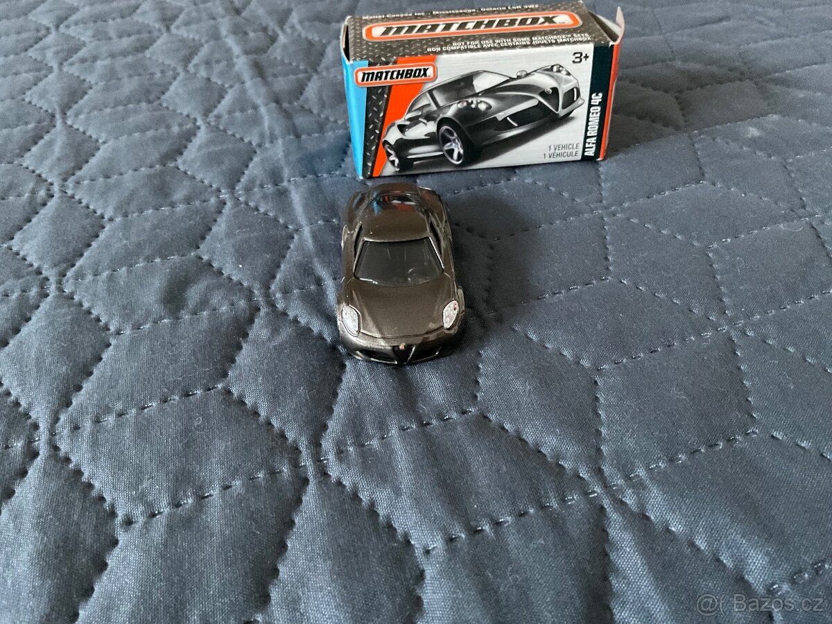 Matchbox Alfa Romeo 4C - 2