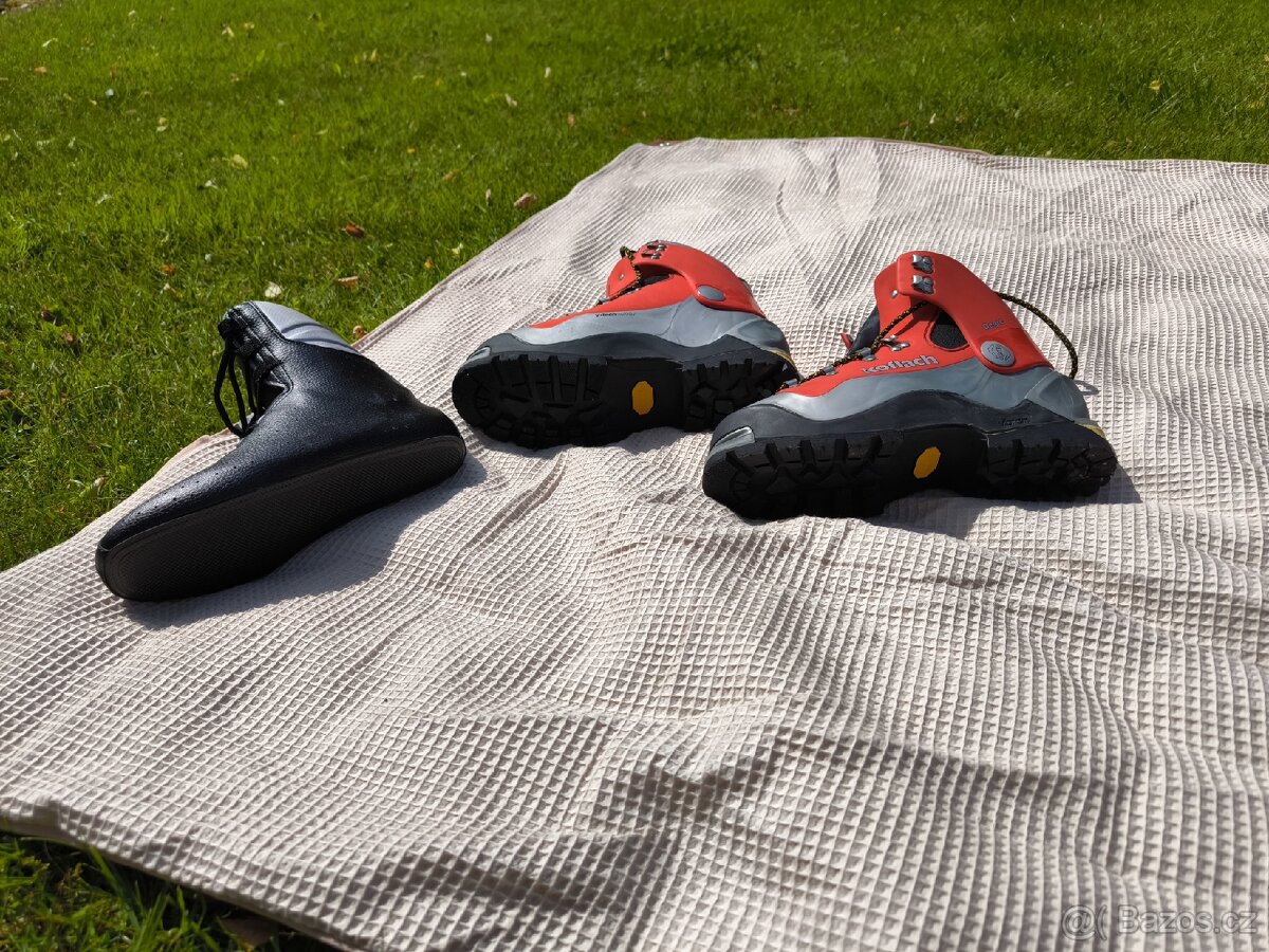Skialpové horolezecké boty s příslušenstvím - 2