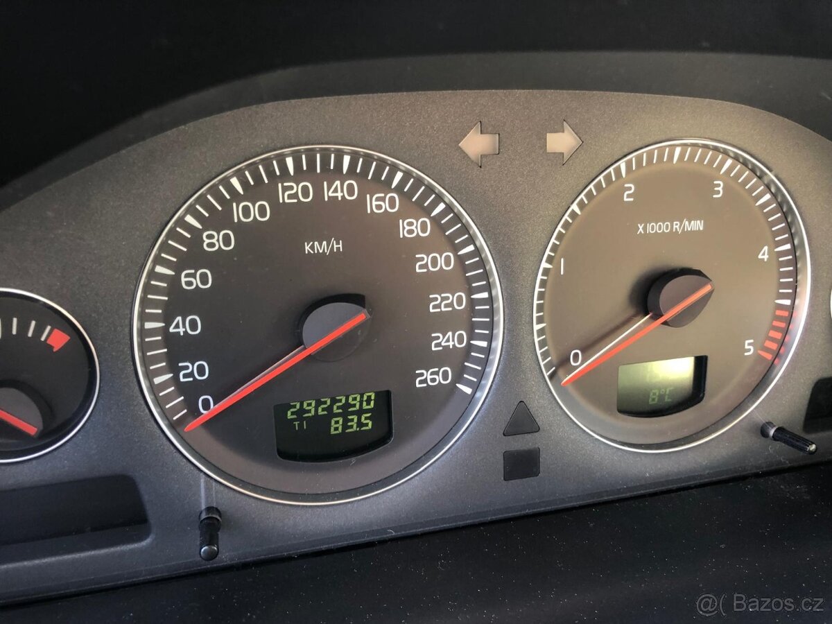 Volvo V70 2.4D 2003 4x4 automat,292.000 - 2