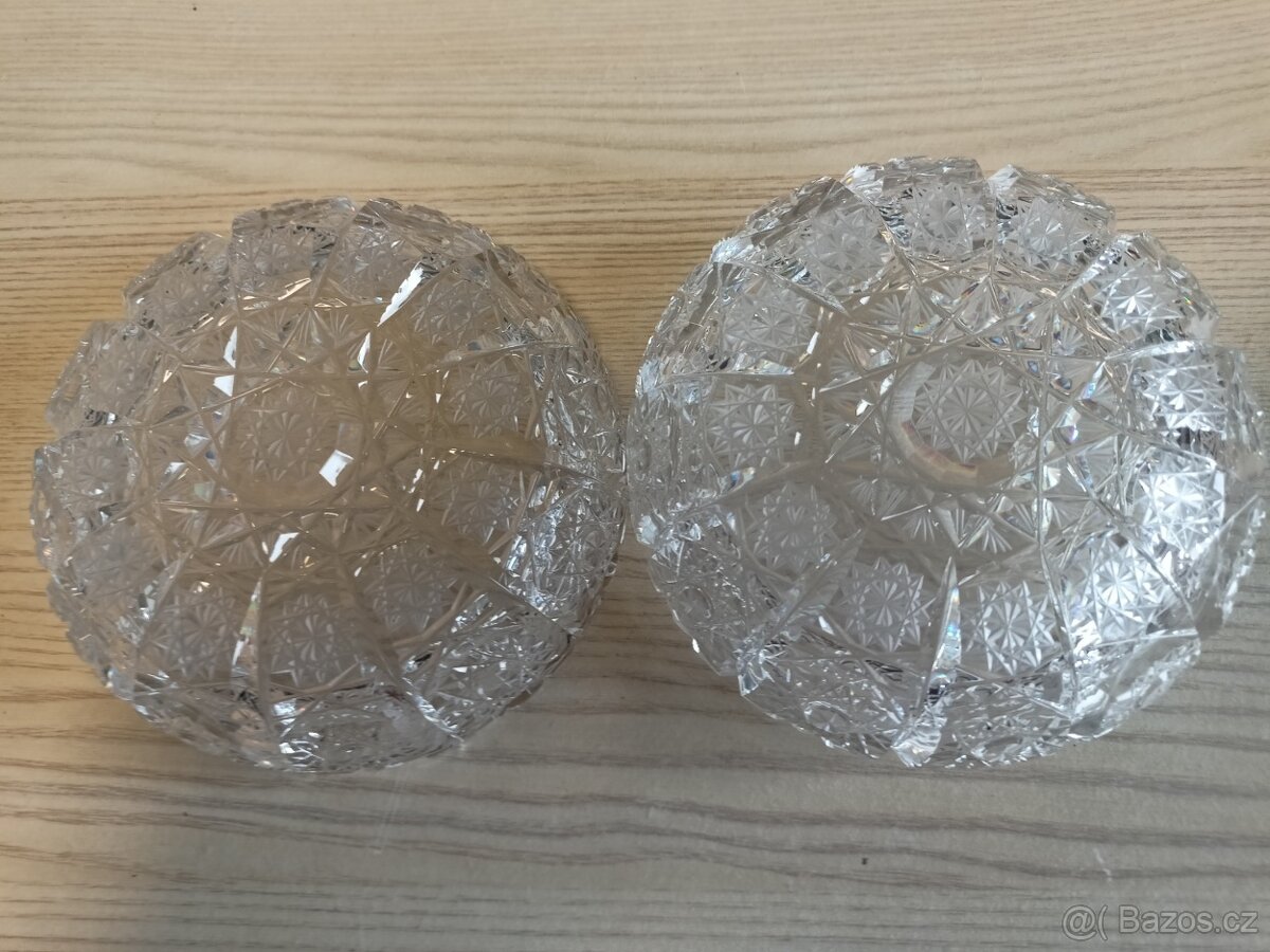 Broušené sklo miska - 2