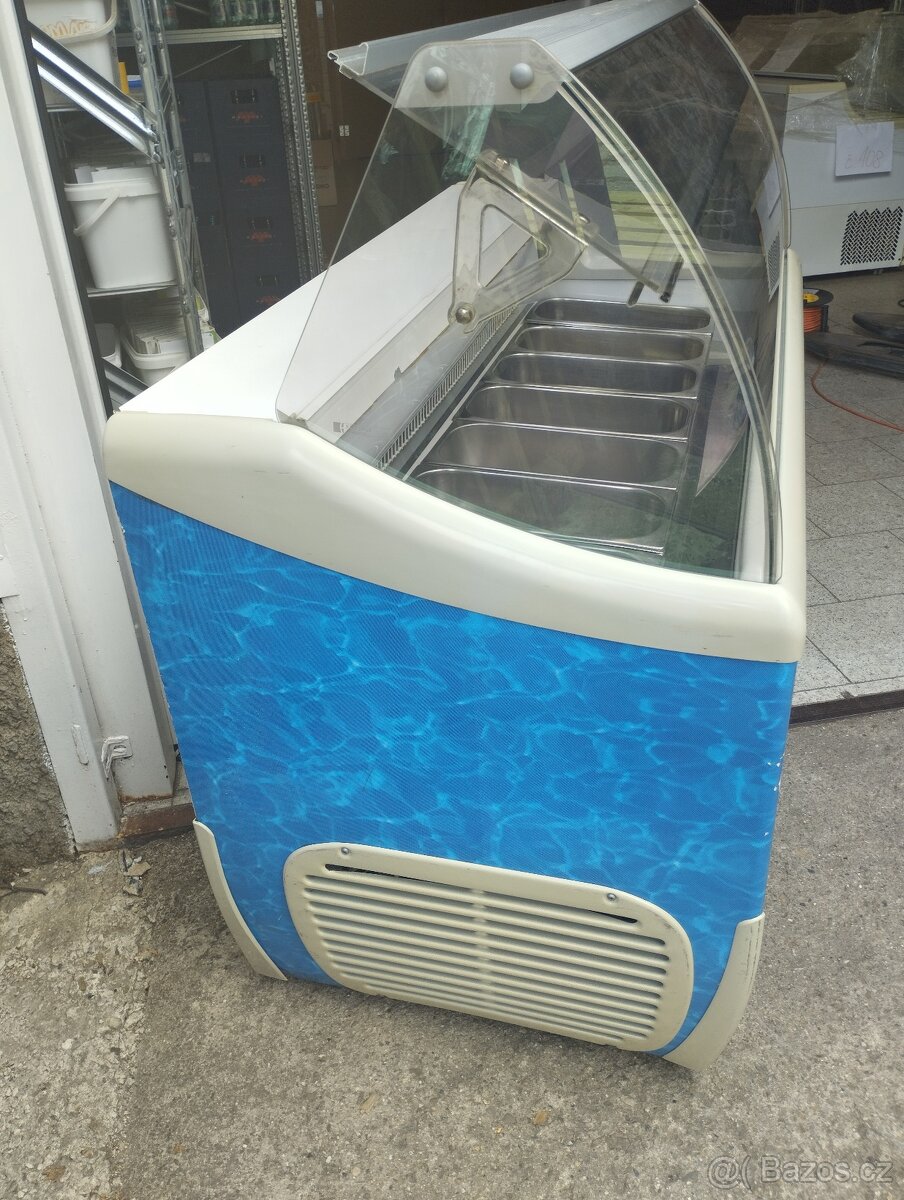 Zmrzlinová vitrína Framec J7 - 2