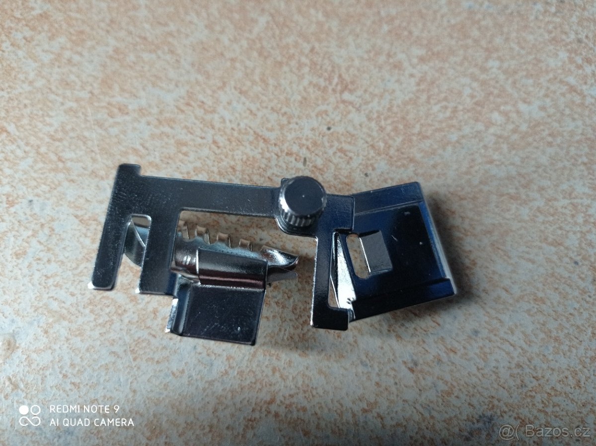 Součást šicího stroje - 2