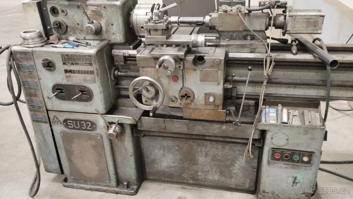 Soustruh hrotový SU 32 - 2