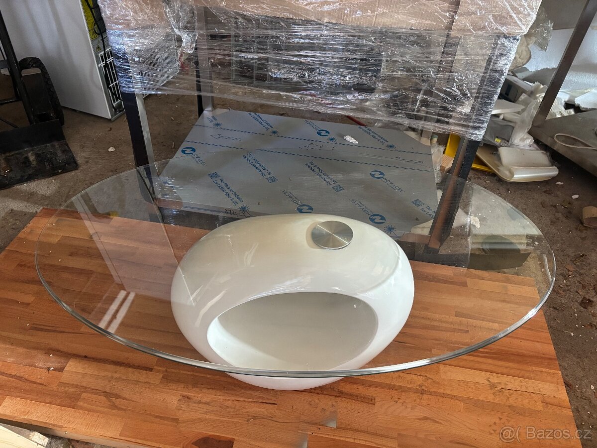 Konferenční stolek - 2