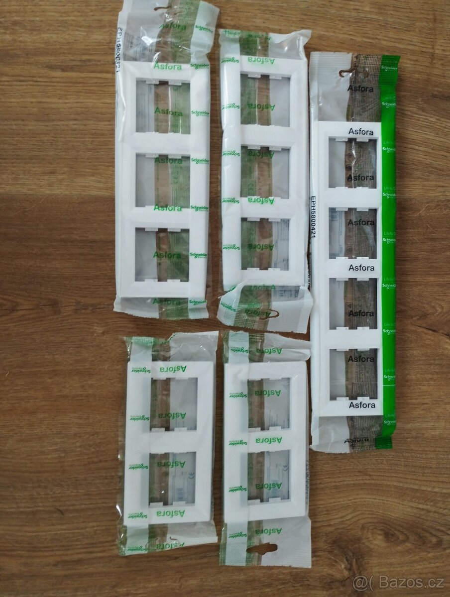 Vypínače a zásuvky - 2