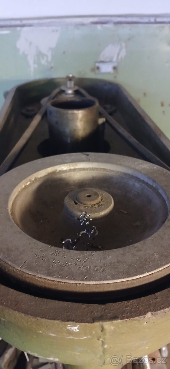 prodám vrtačku - 2