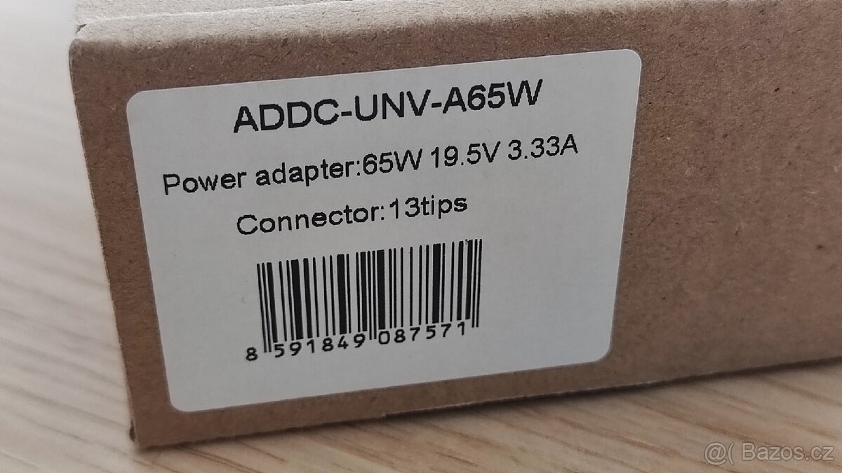 Univerzální napájecí adaptér pro notebook do 12V zásuvky - 2