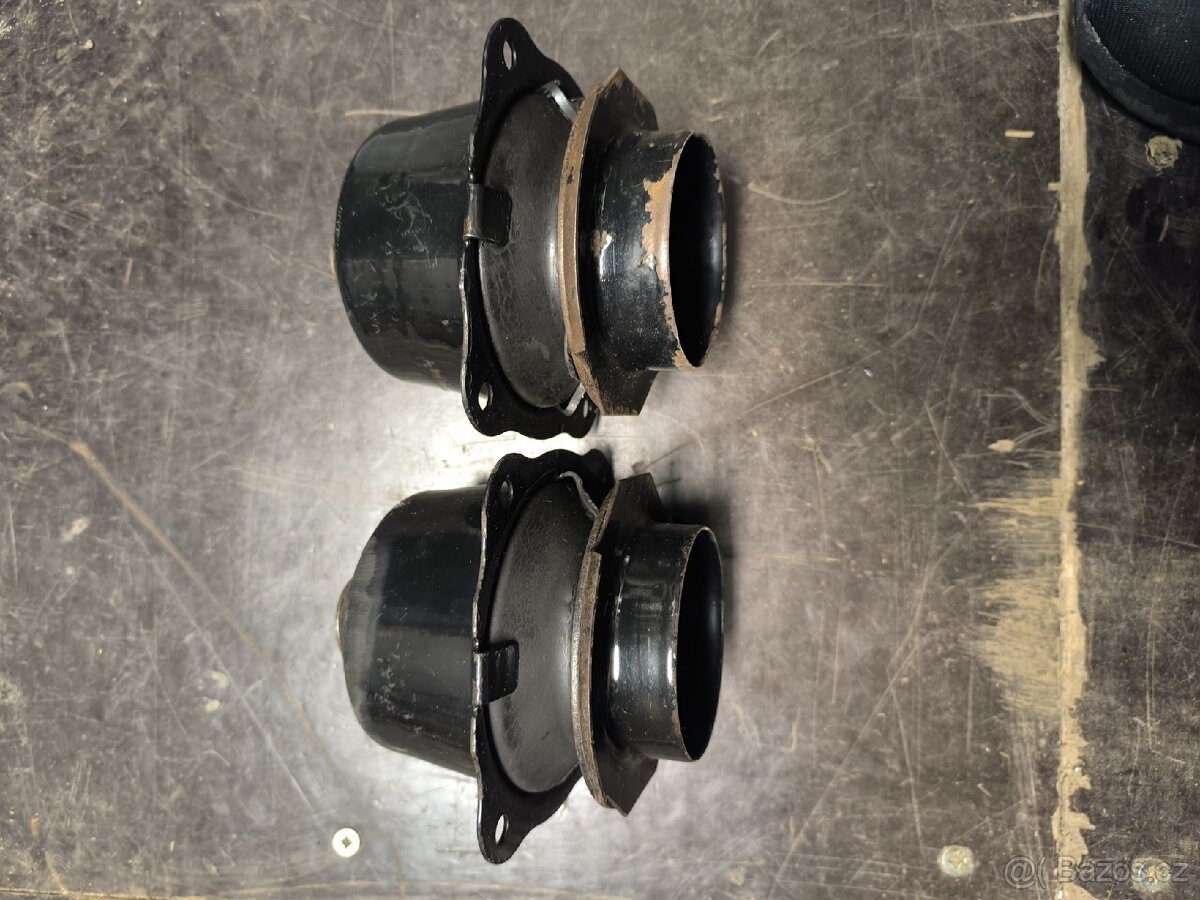 Škoda 105/120 - nové silentbloky zadní nápravy
Popis před - 2