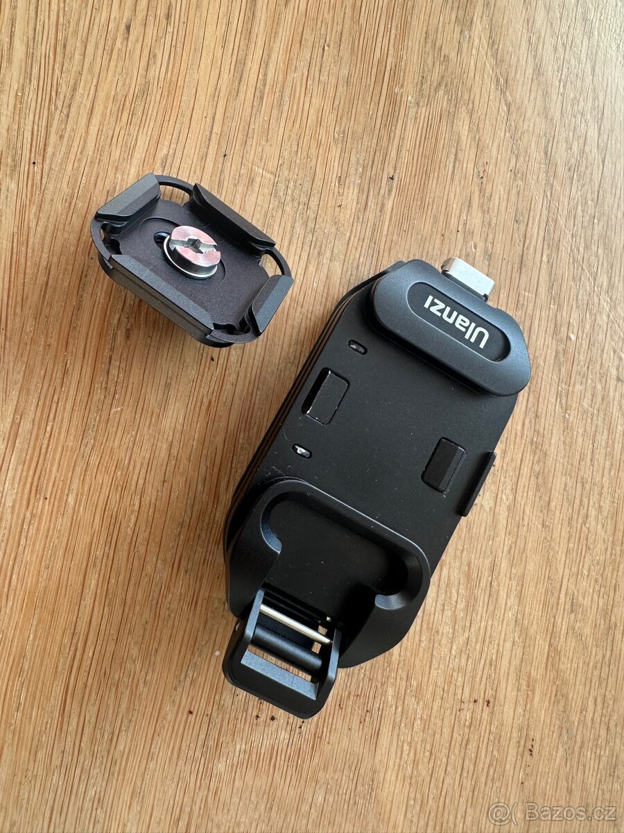 Ulanzi klip na foťák - 2