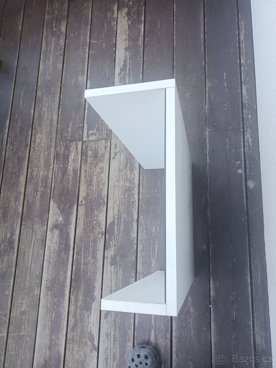 Zrcadlová polička - 2
