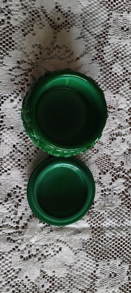 Malachitová dóza - 2