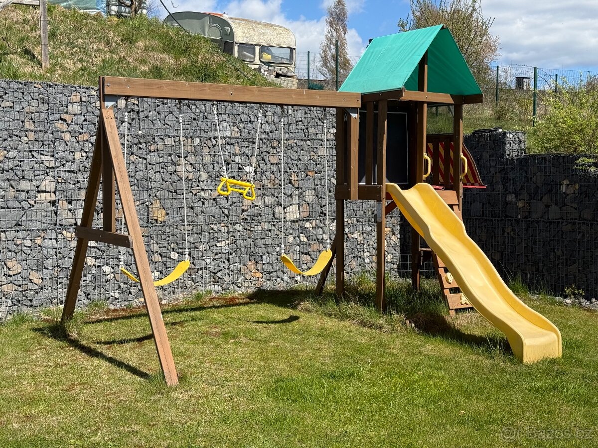Dětské hřiště - 2