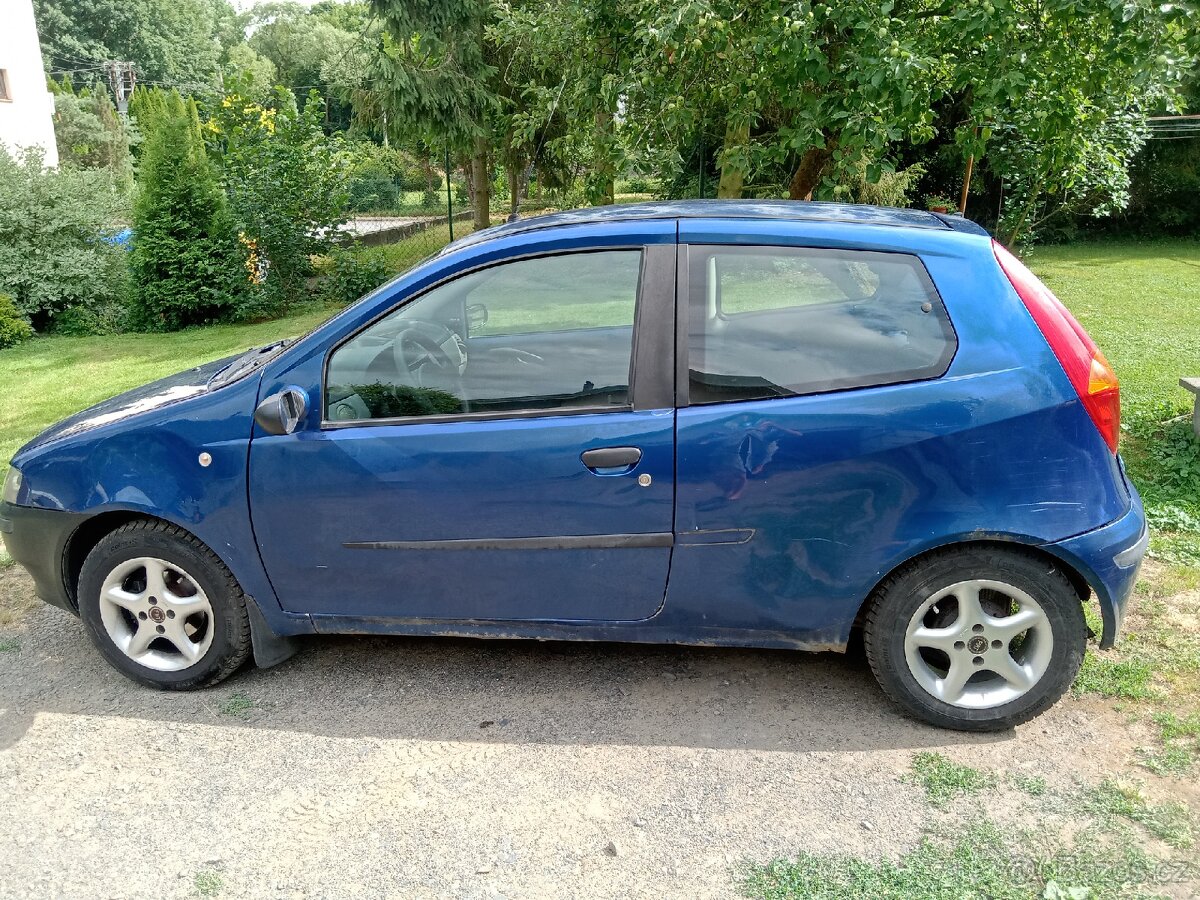 Fiat Punto - 2
