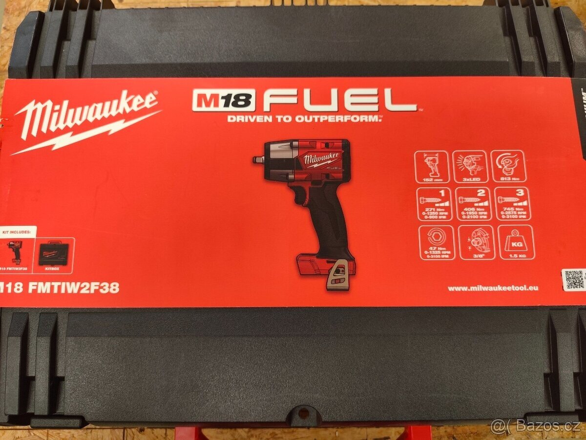 Milwaukee M18 utahovák - 2