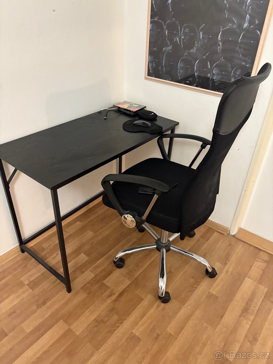 Počítačový stůl se židlí - 2