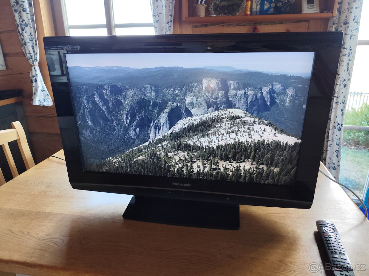 TV Panasonic TX-32LXD80F - 2