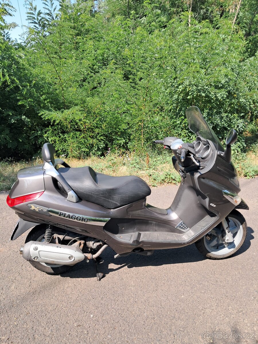 Piaggio 125 X EVO - 2