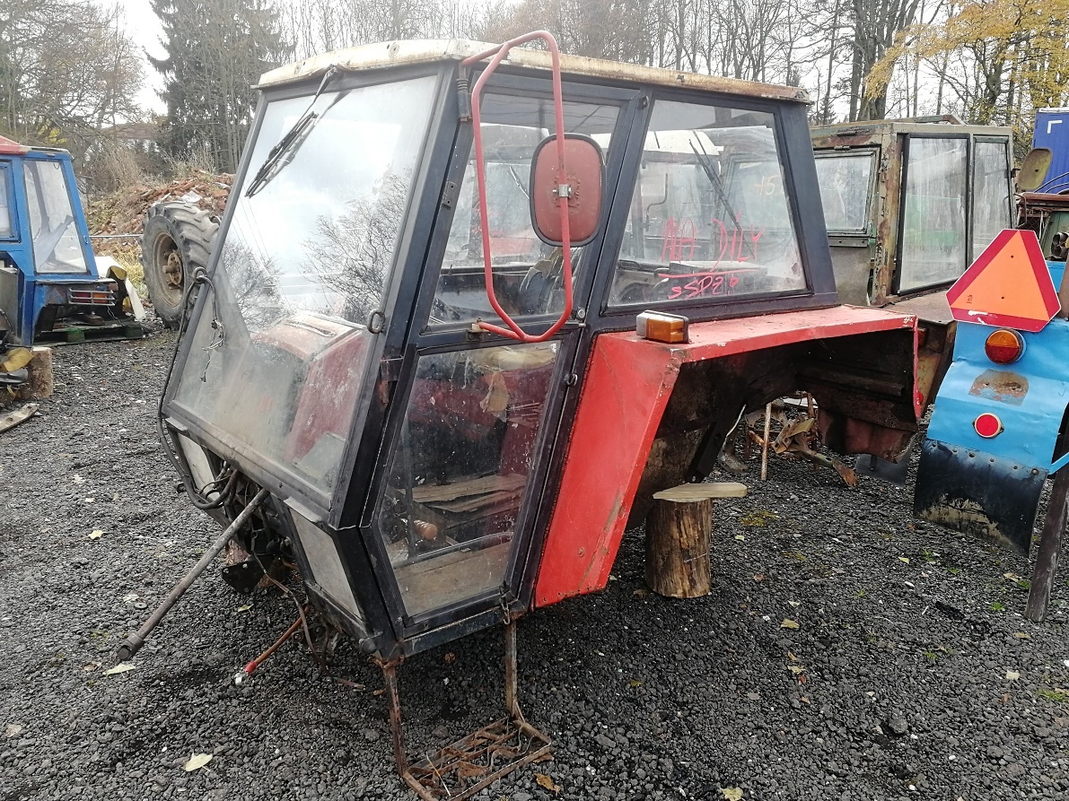 Zetor 8011 díly (motor, převodovka, náprava atd.) - 2