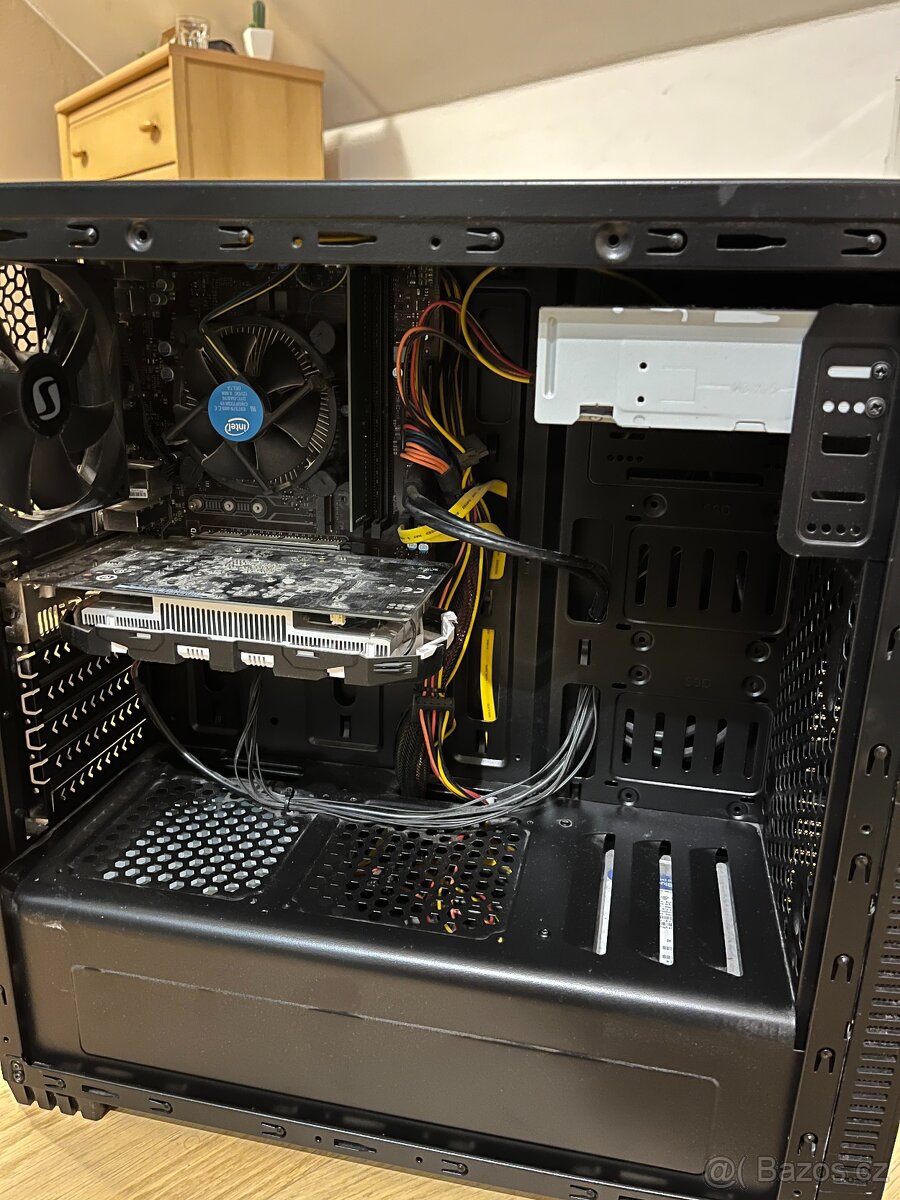 Stolní PC – GTX 1050, Intel G4600, 8 GB RAM, 1 TB HDD, Win10 - 2