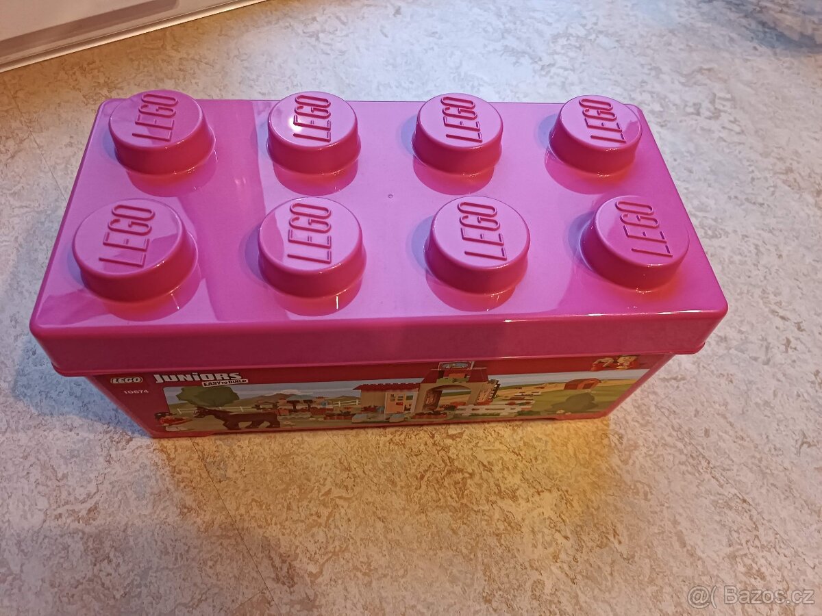 Lego juniors Pony farma - 2