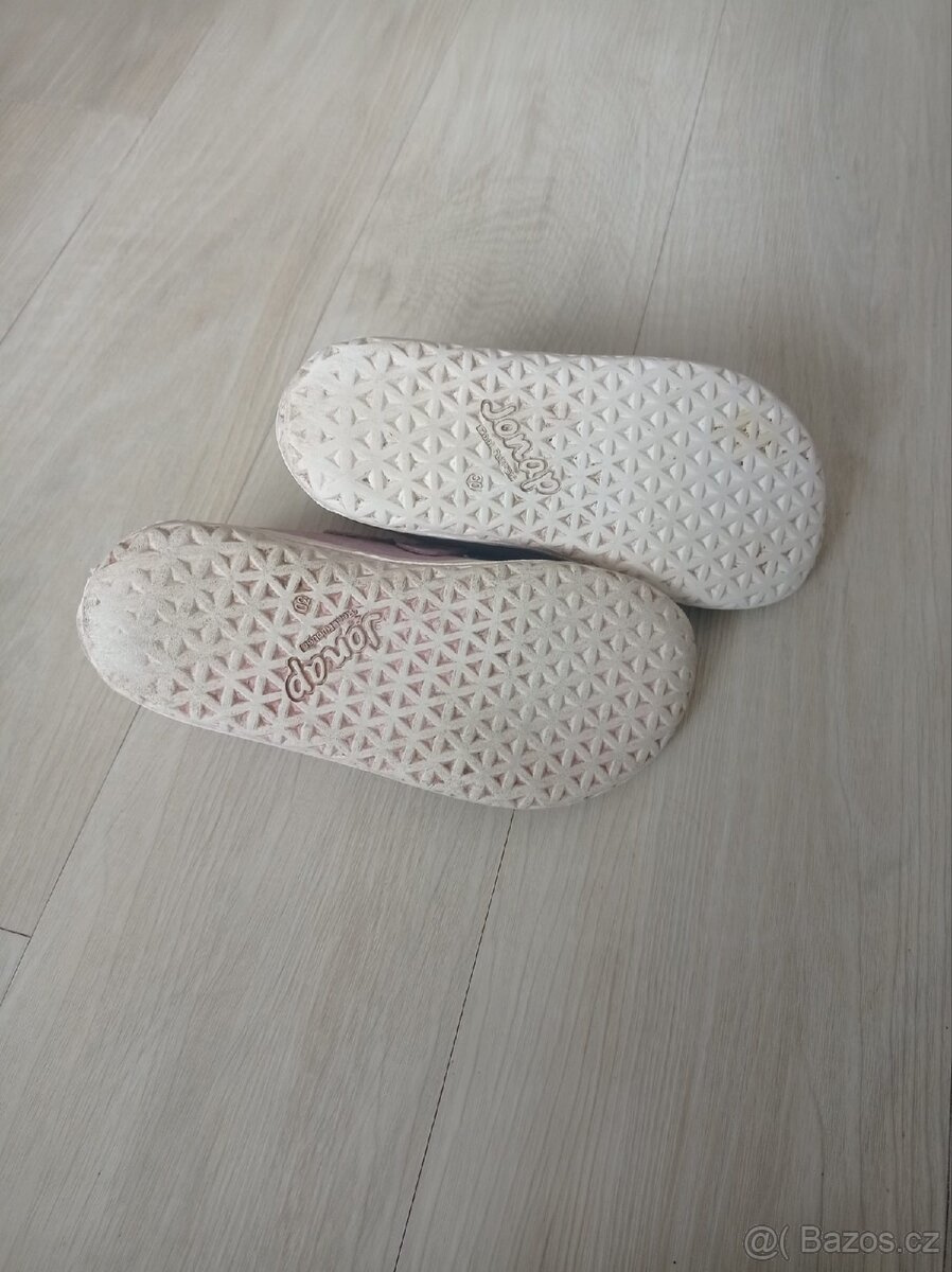 Jonap 30 barefoot - 2