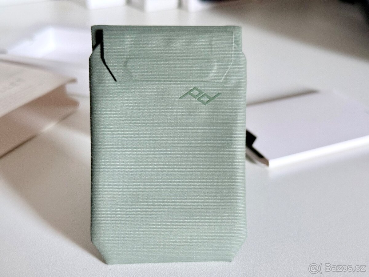 Peak Design Stand Wallet Sage v2 - pro iPhone 16 Pro - 2