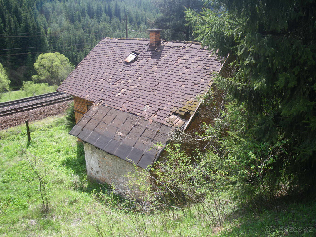 Rekreačný objekt, VAŽEC, byvale Hradlo ČIERNE - 2