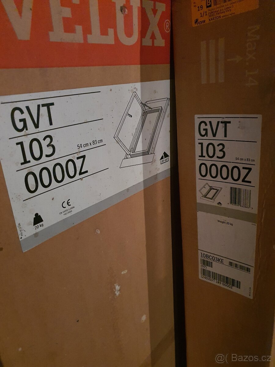 Střešní okno - výlez VELUX - 2