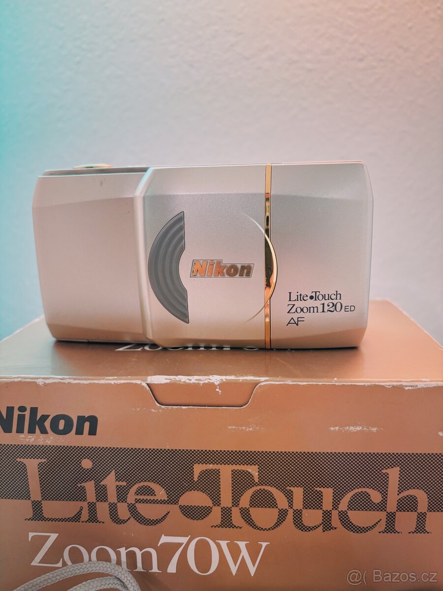 Nikon Lite Touch Zoom 120 ED - 2