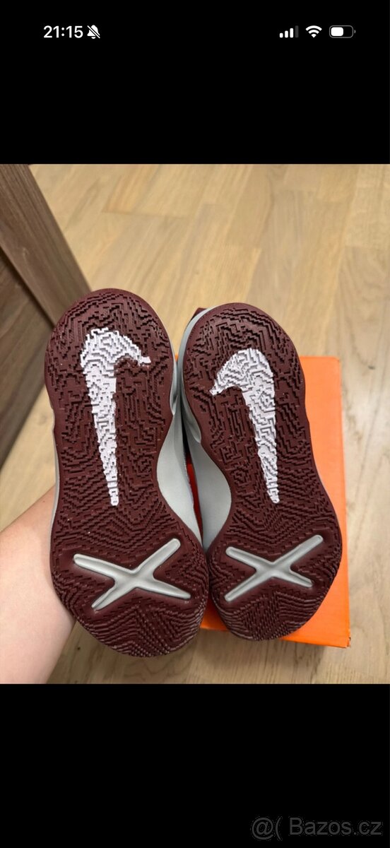 Sálové tenisky Nike - 2