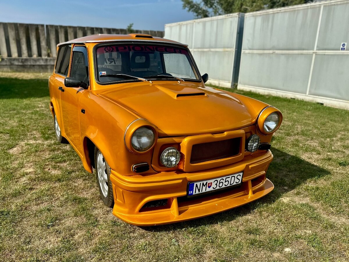 Predám TRABANT 601 Combi cena 2.700 € - 2