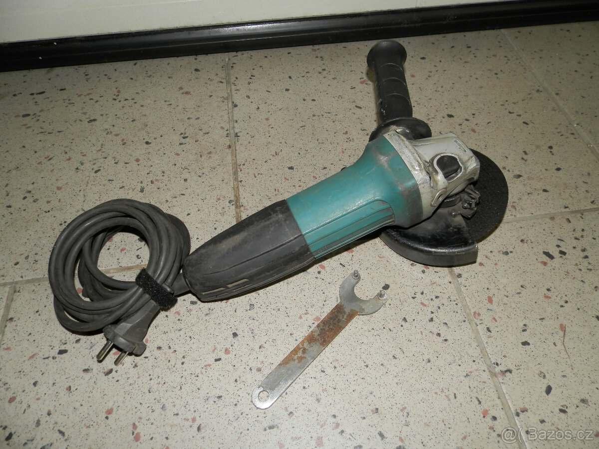 uhlová bruska Makita - 2