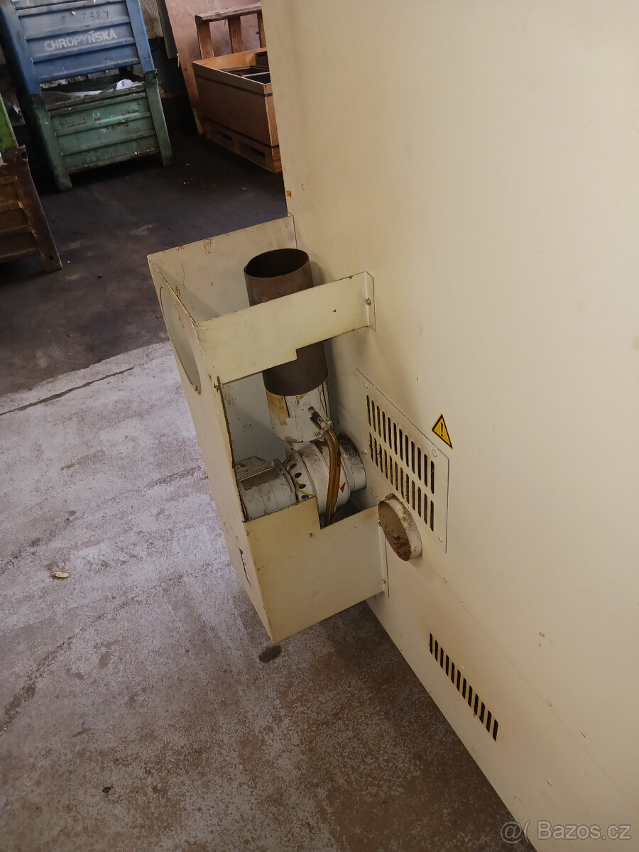 Pec sušicí HERAUS - 2