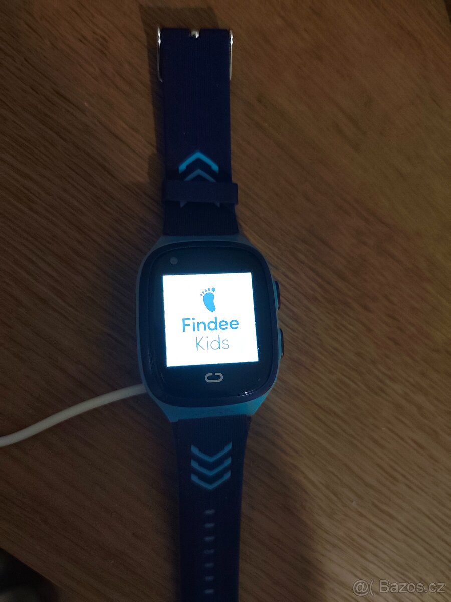 Prodám dětské volací GPS hodinky - 2