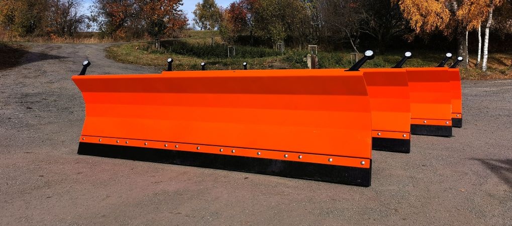 ZADNÍ RADLICE NA SNÍH. - 2