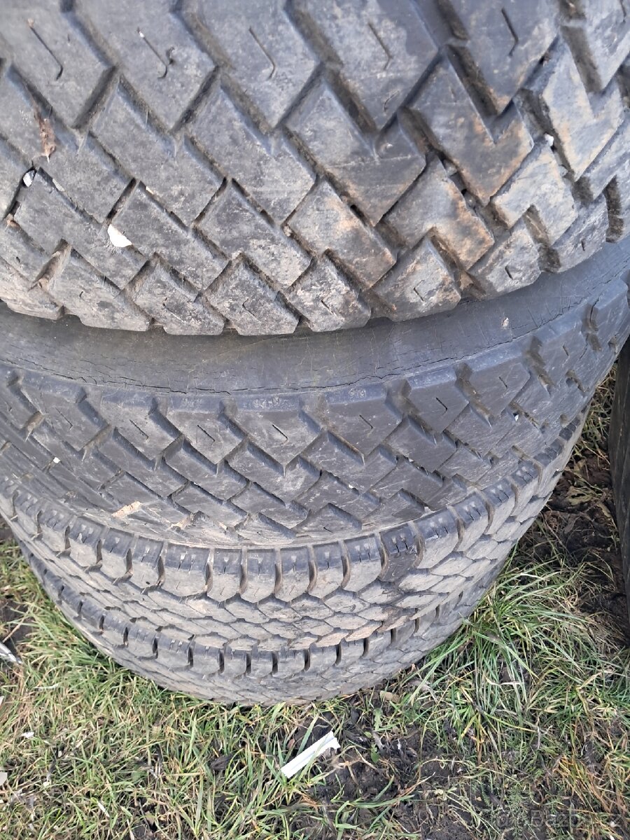 Prodám pneu avia furgon - 2