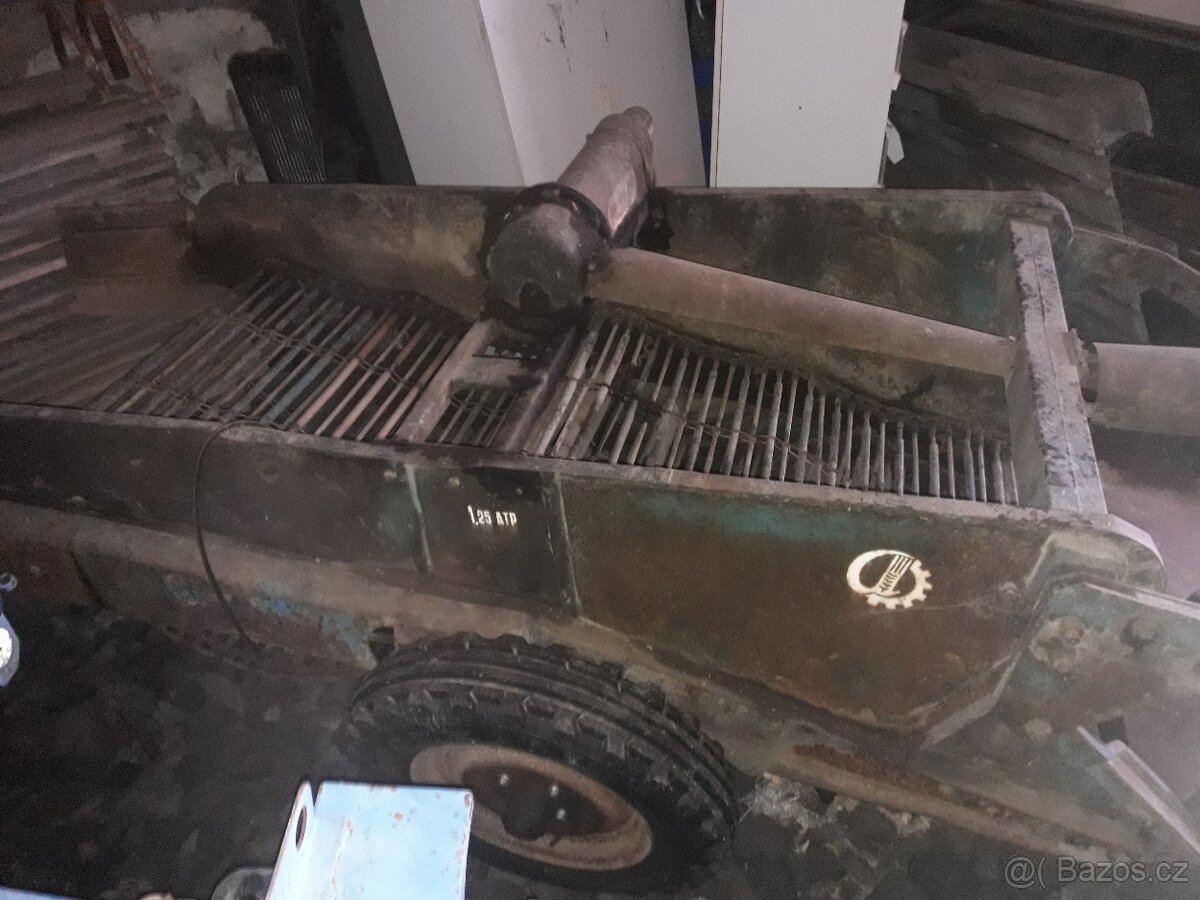 Vyoravač brambor TEK - 2