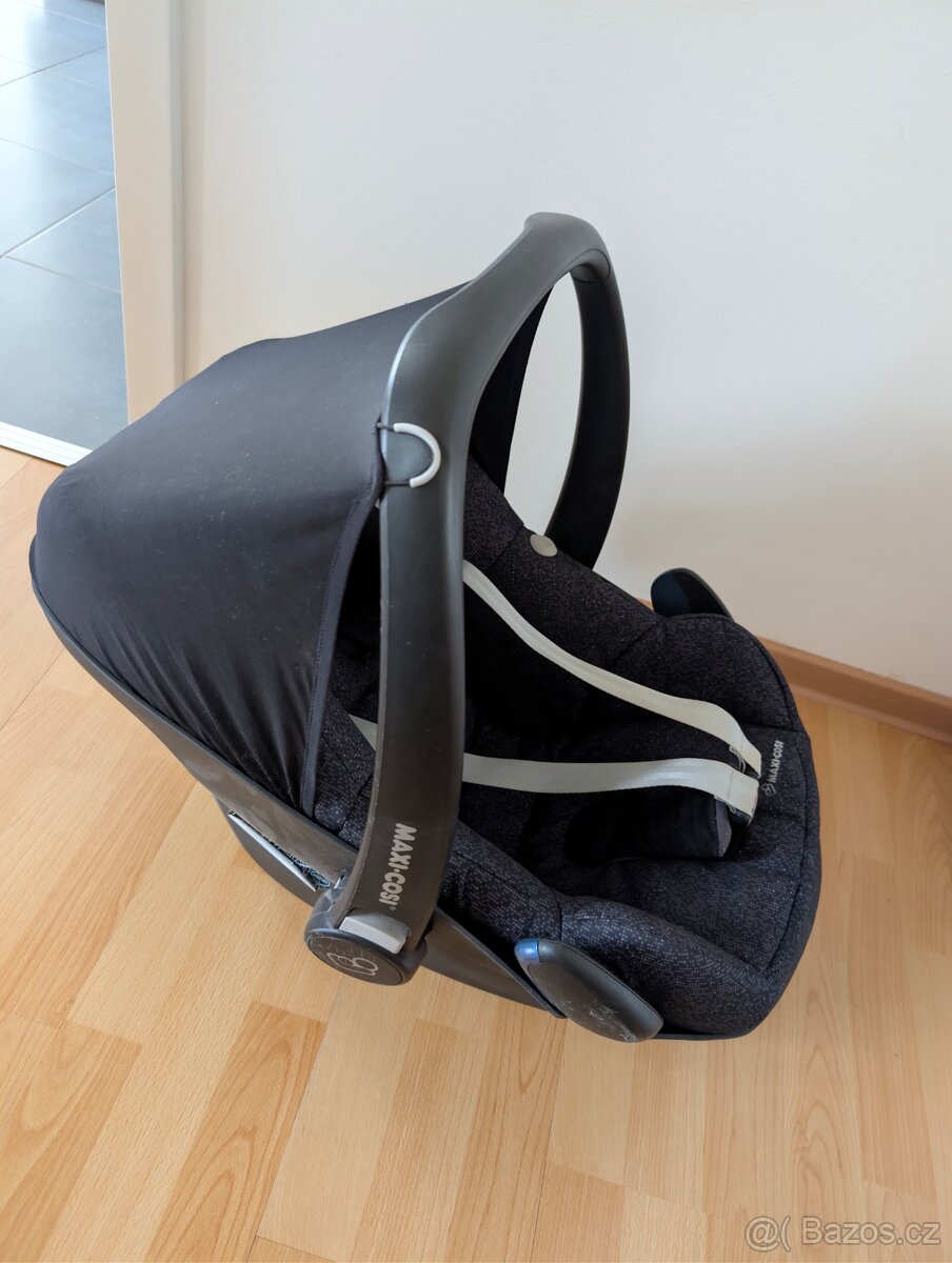 Autosedačka Maxi cosi - 2