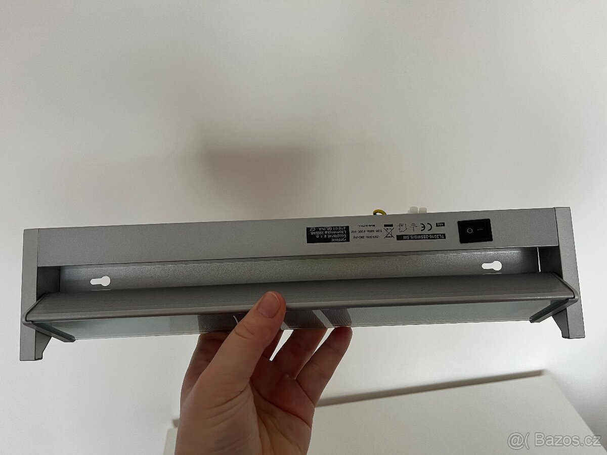 Zářivka do kuchyňské linky - 2