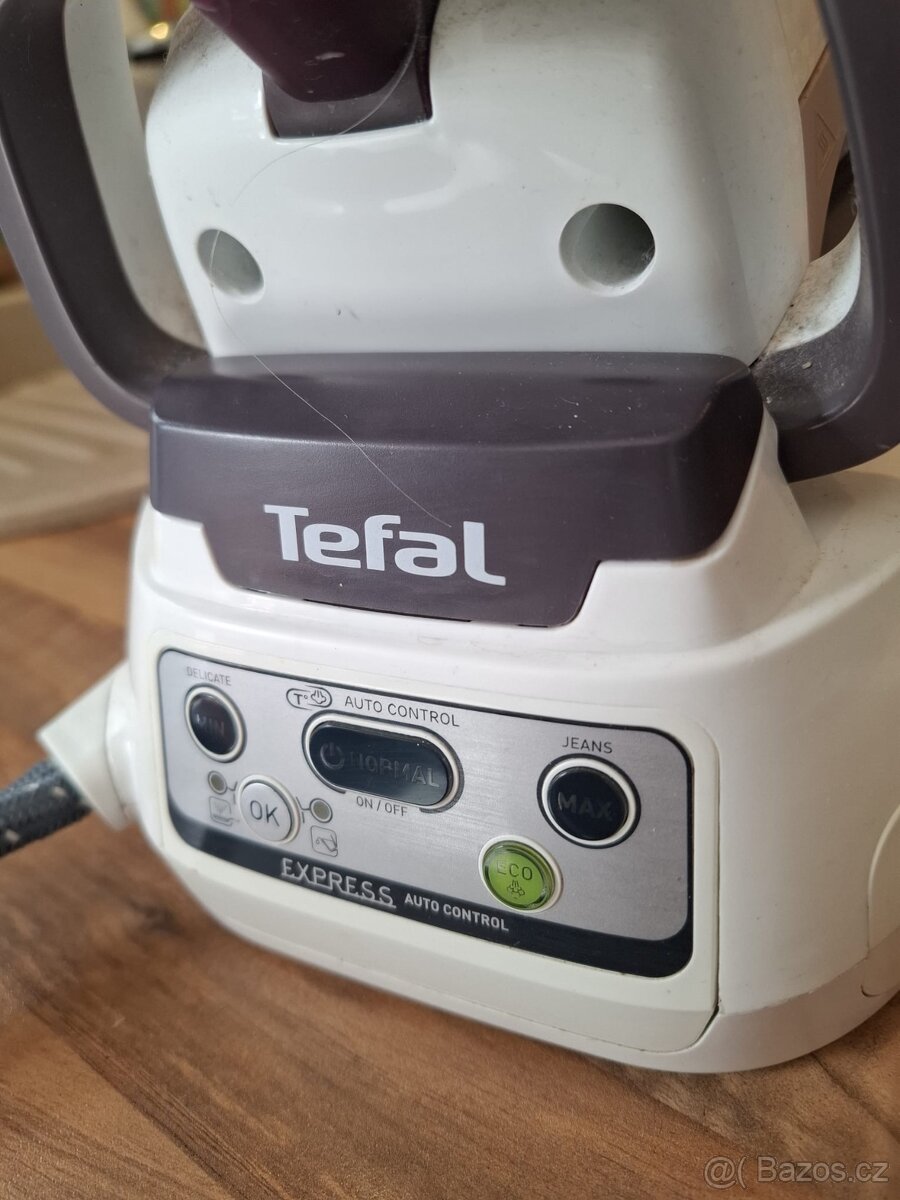 Žehlička Tefal - 2