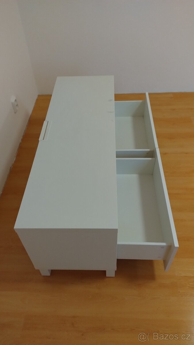 TV stolek - 2