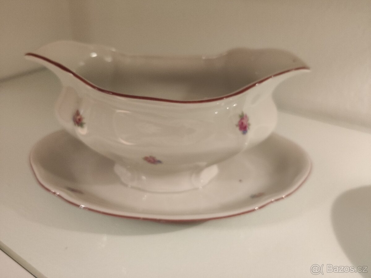 Starý omáčník značeno D s korunou Czechoslovakia - 2