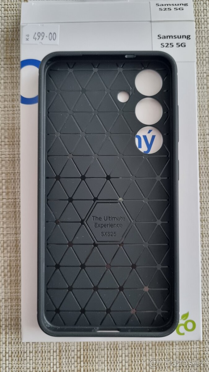 Samsung Galaxy S25 kryt carbon nejmenší verze - 2