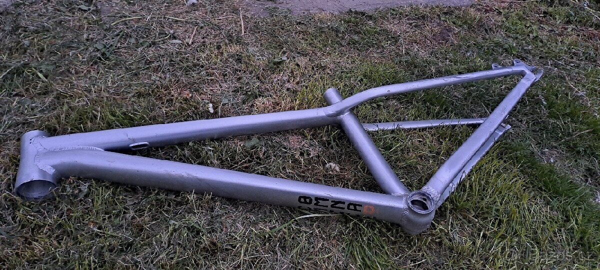 Rám Commencal absolut silver 2021 - 2