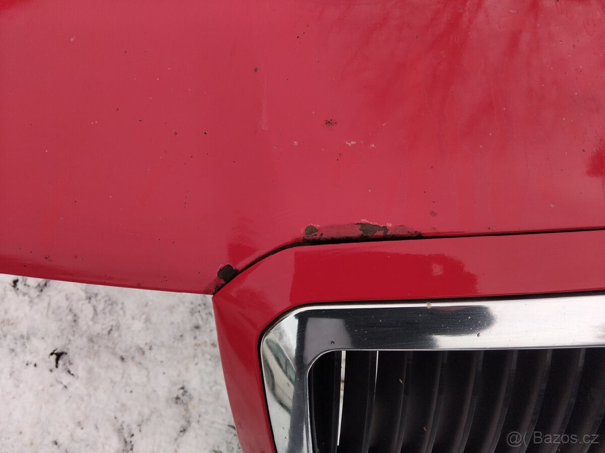 Škoda octavia kapota - 2