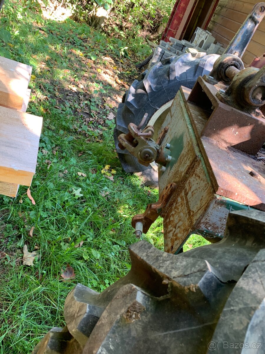 Základ V3s traktora - 2