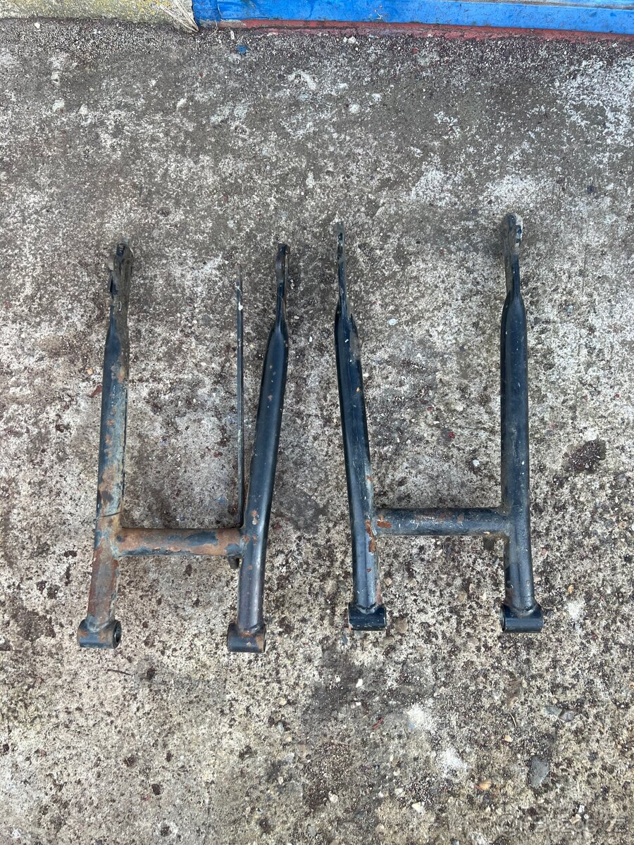 Kyvná vydlice Mz 150 - 2