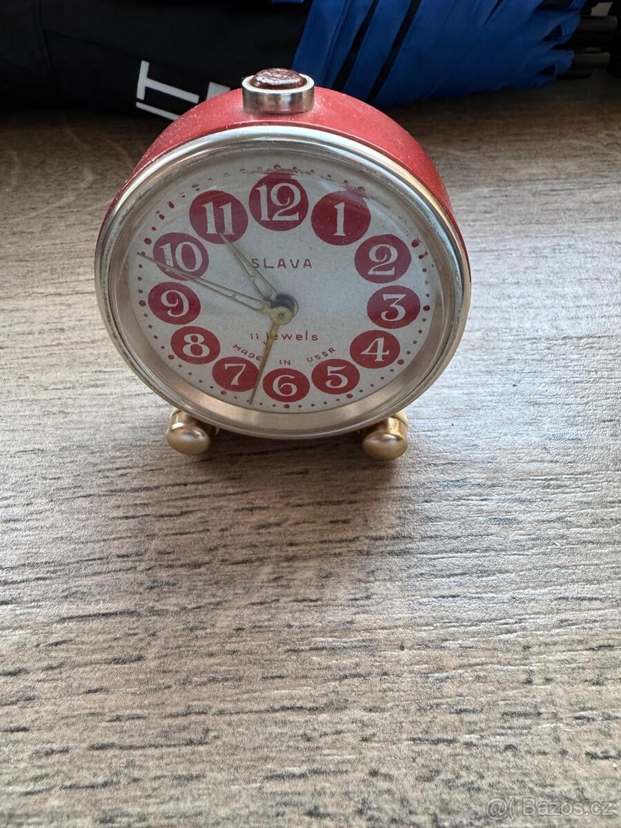 Starožitný budík a lžičky - 2